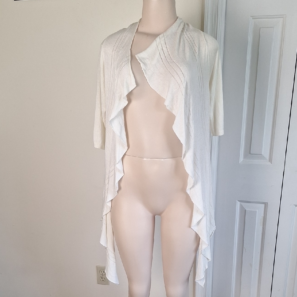 🎁Express White Ruffle Open Cardigan Size S FREE with Bundle Purchase